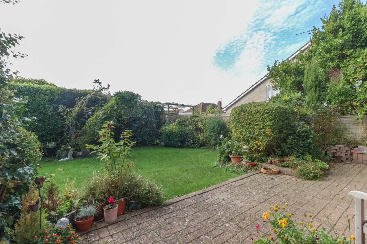 Kent Gardens, Birchington, CT7, photo 14