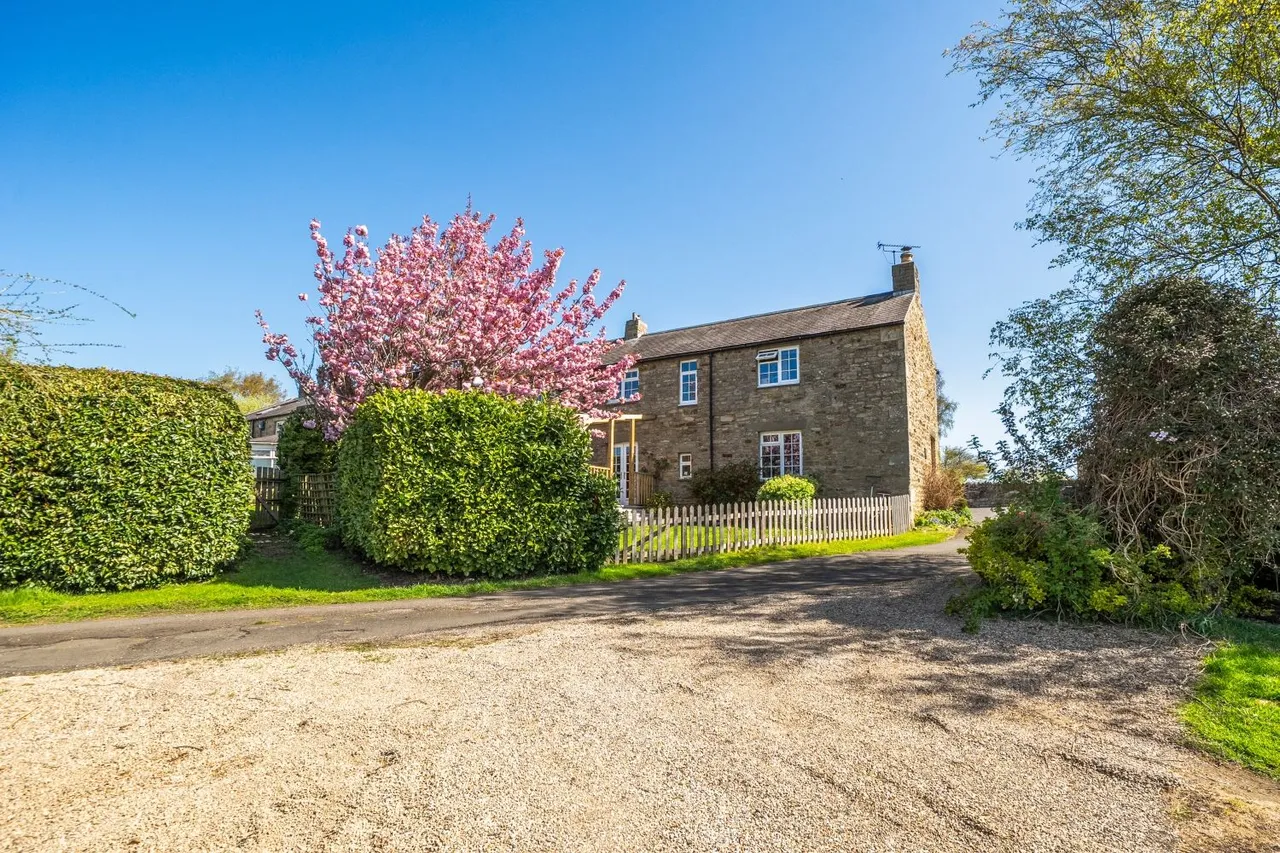 South Cottage, Low Barns, NE45, photo 16