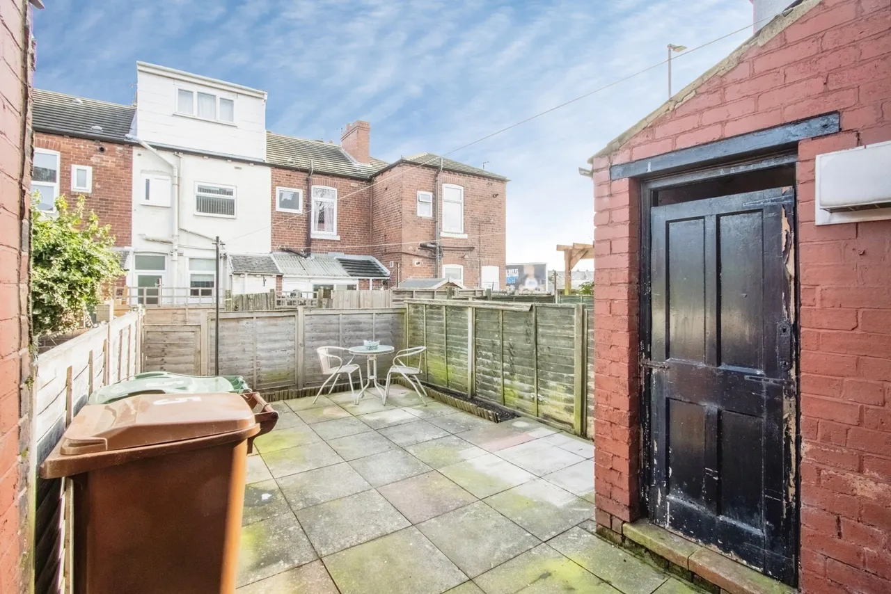 Clement Street, Wakefield, West Yorkshire, WF2, photo 4