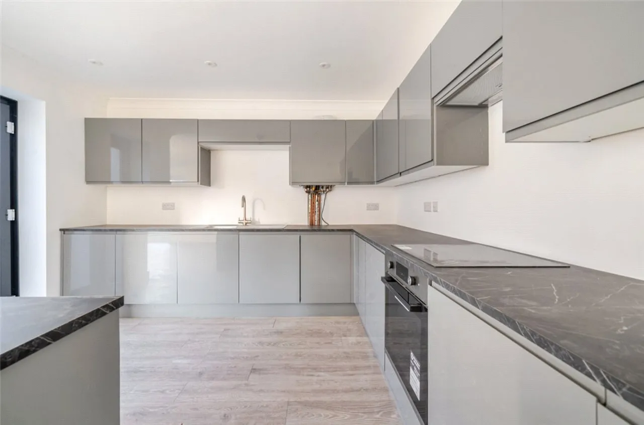 Slab Lane, West Wellow, SO51, photo 8