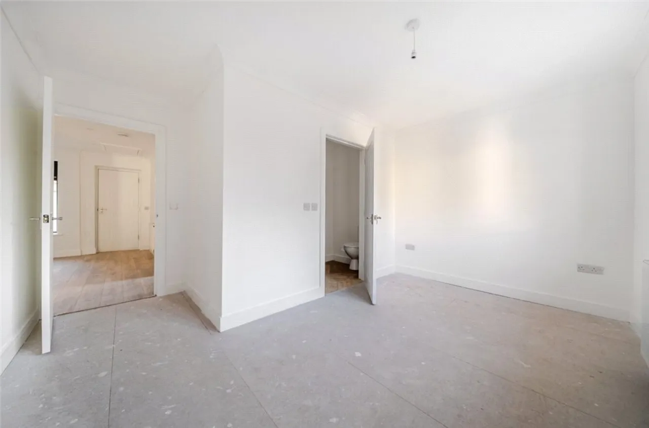 Slab Lane, West Wellow, SO51, photo 11