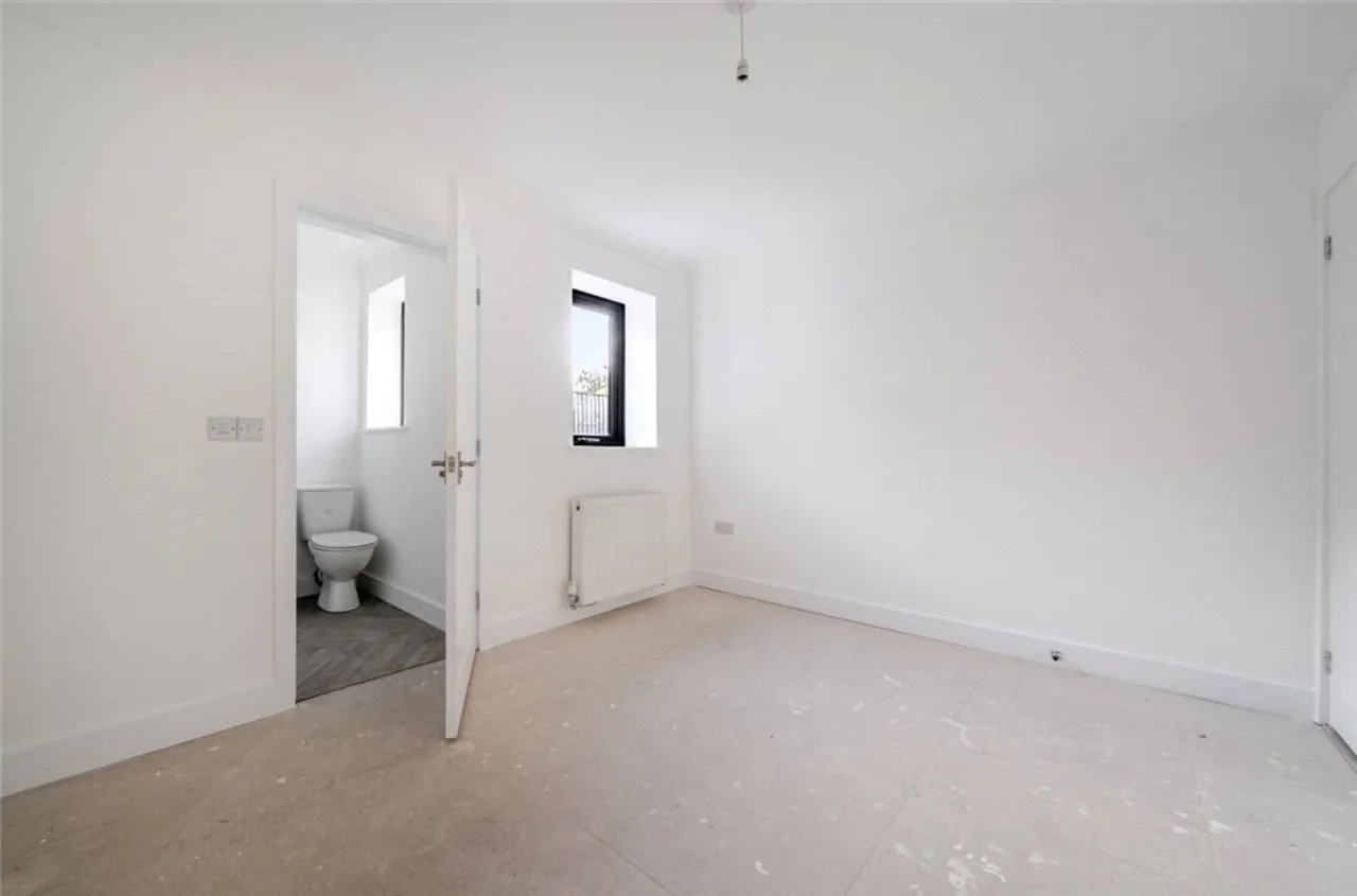Slab Lane, West Wellow, SO51, photo 12