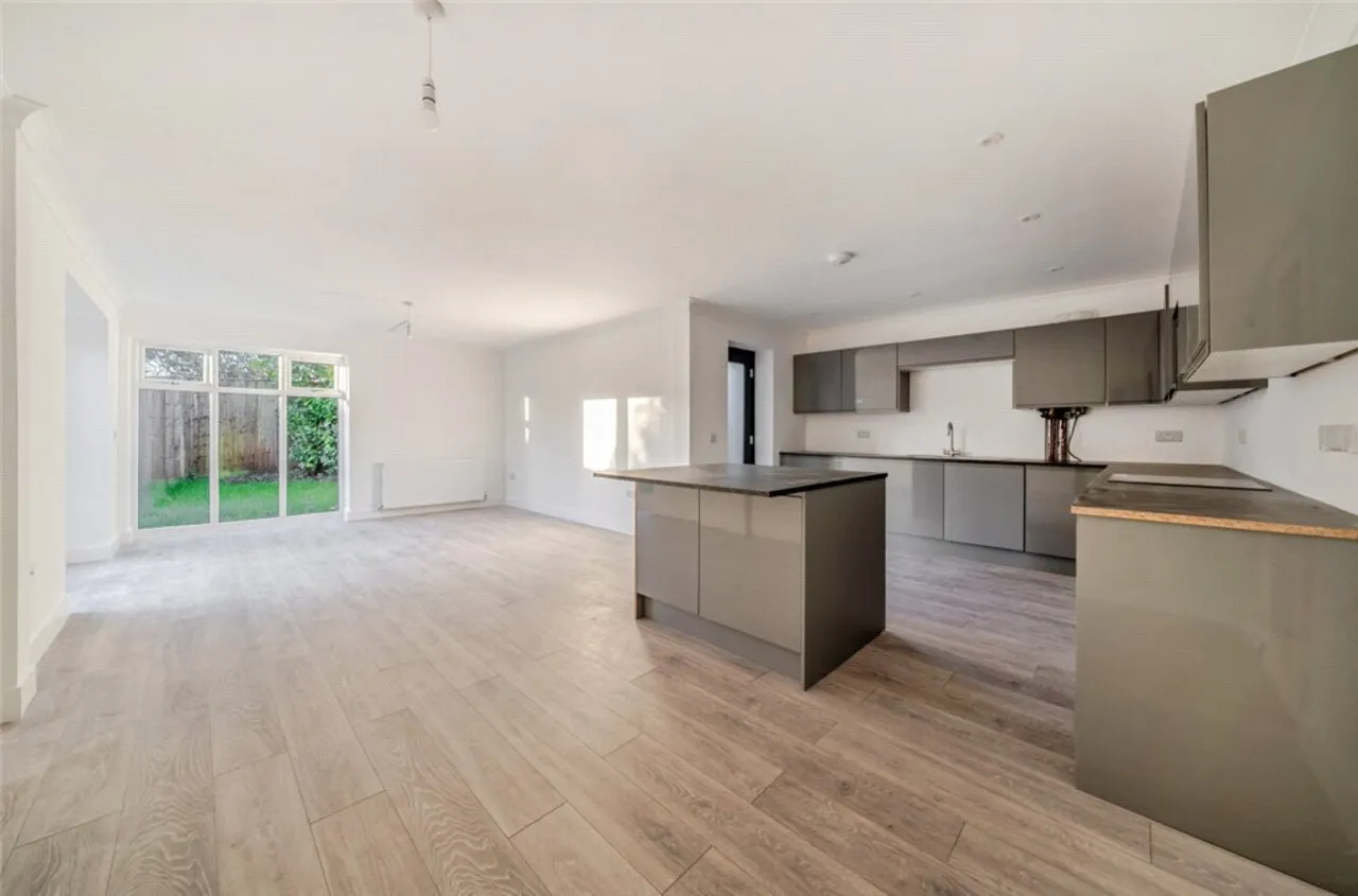 Slab Lane, West Wellow, SO51, photo 2