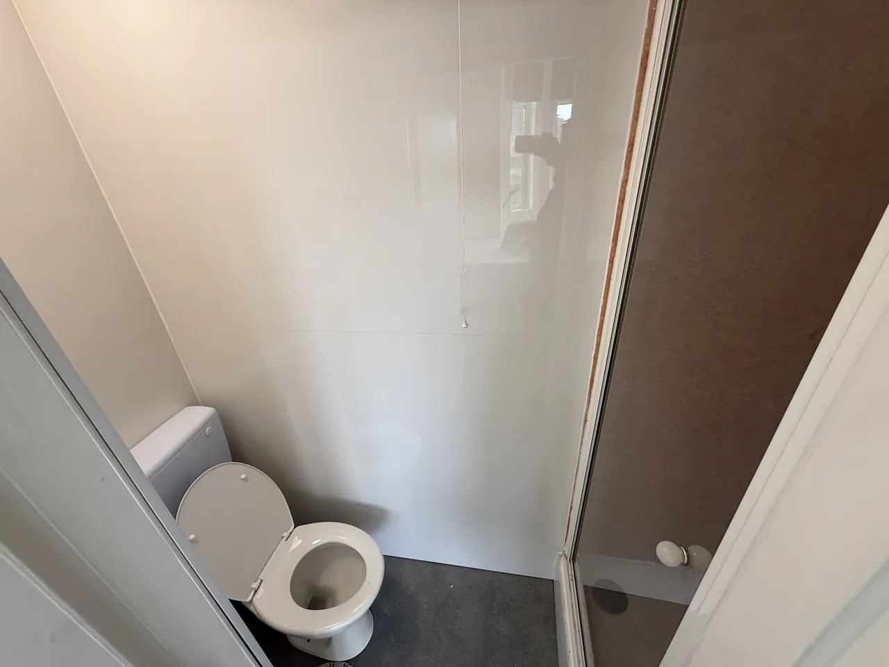 Room To Rent, Balby Road, Balby, DN4 0NE, photo 3