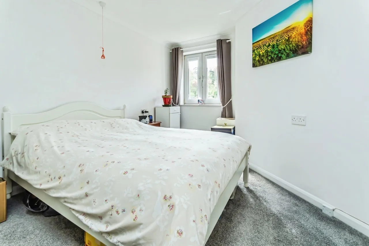 Croydon Road, Caterham, Surrey, CR3, photo 9