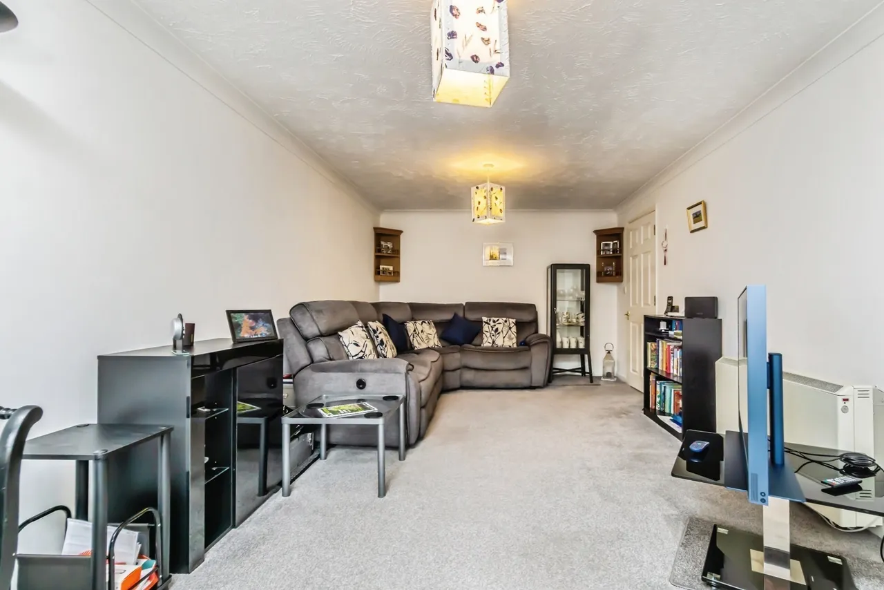 Croydon Road, Caterham, Surrey, CR3, photo 12