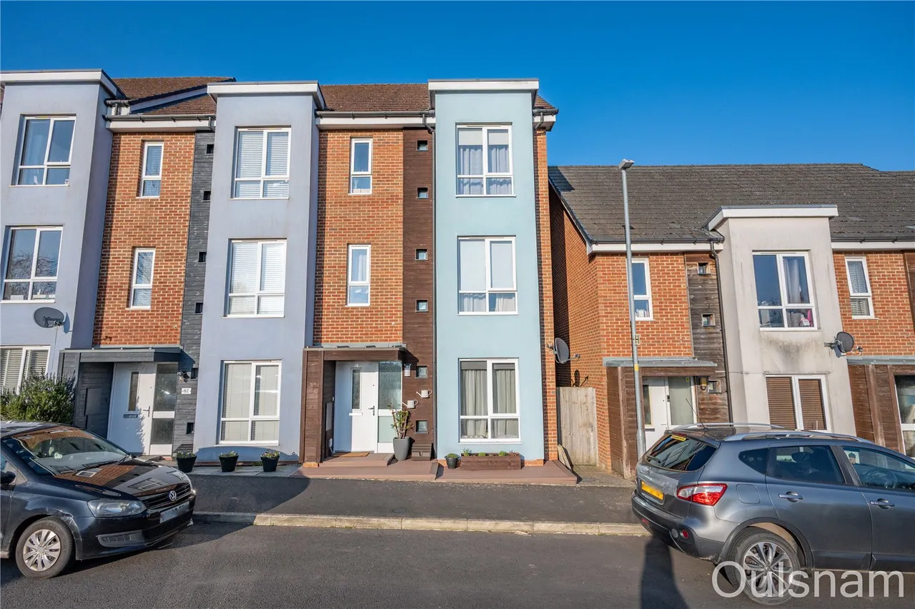 4 bed house for sale — Oldfield Road, Bromsgrove, Worcestershire, B61 8BB