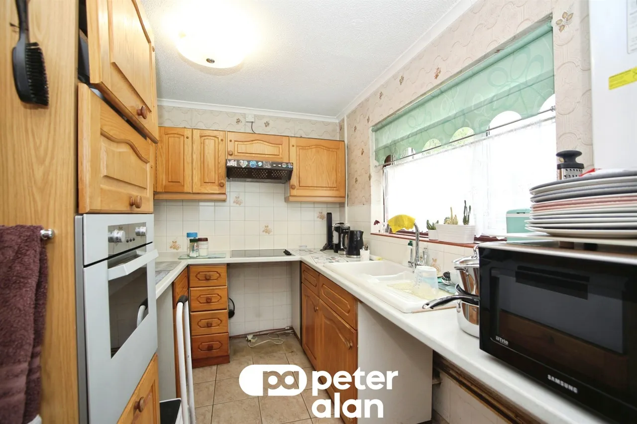 Dan-Y-Gaer Road, Hengoed, CF82, photo 8