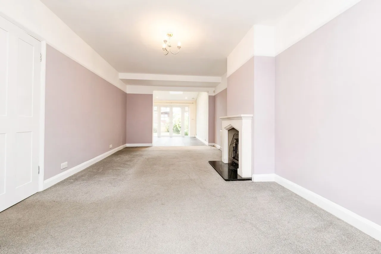 Warren Drive, Hornchurch, RM12, photo 9