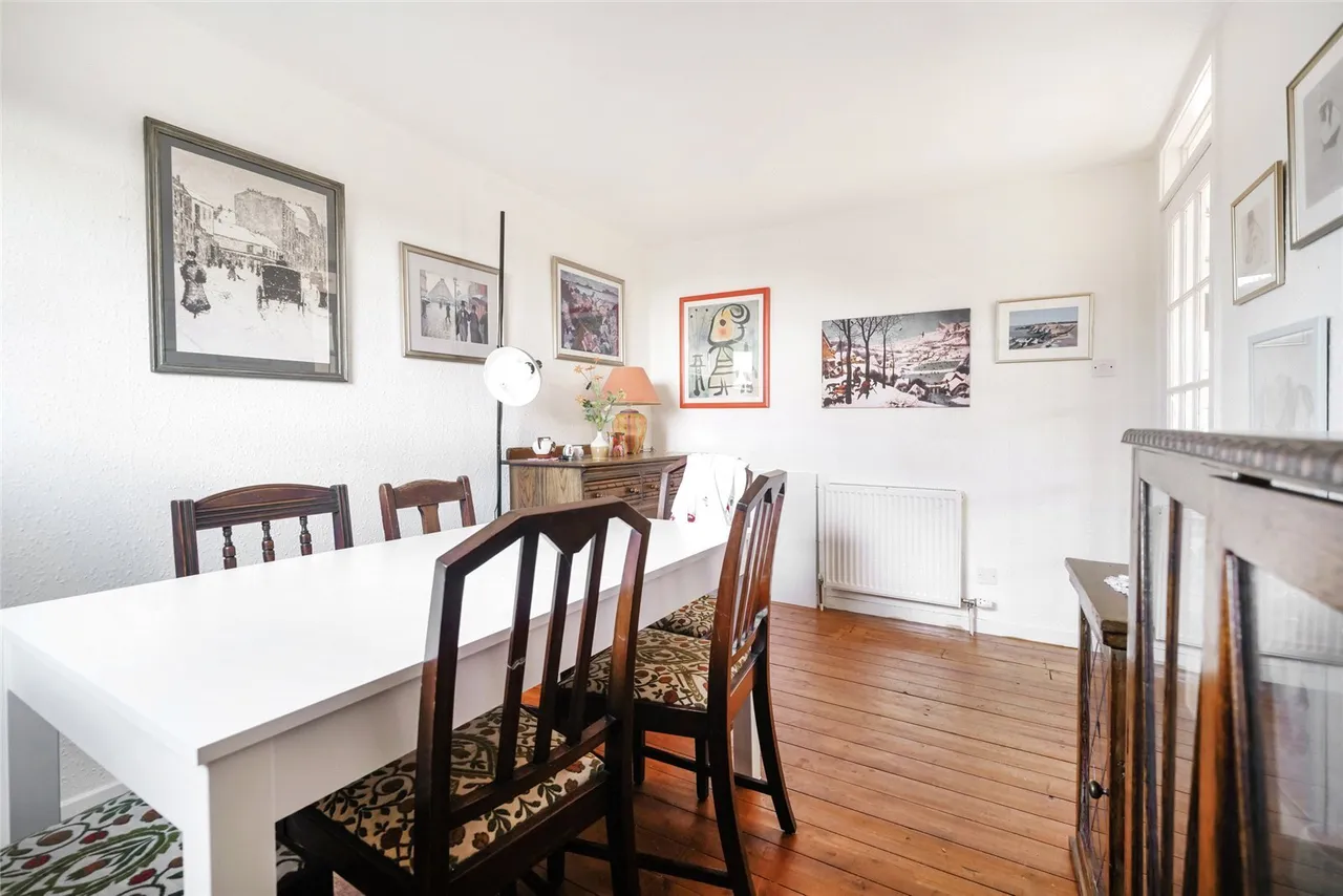 Colonsay, St Leonards, G74, photo 11