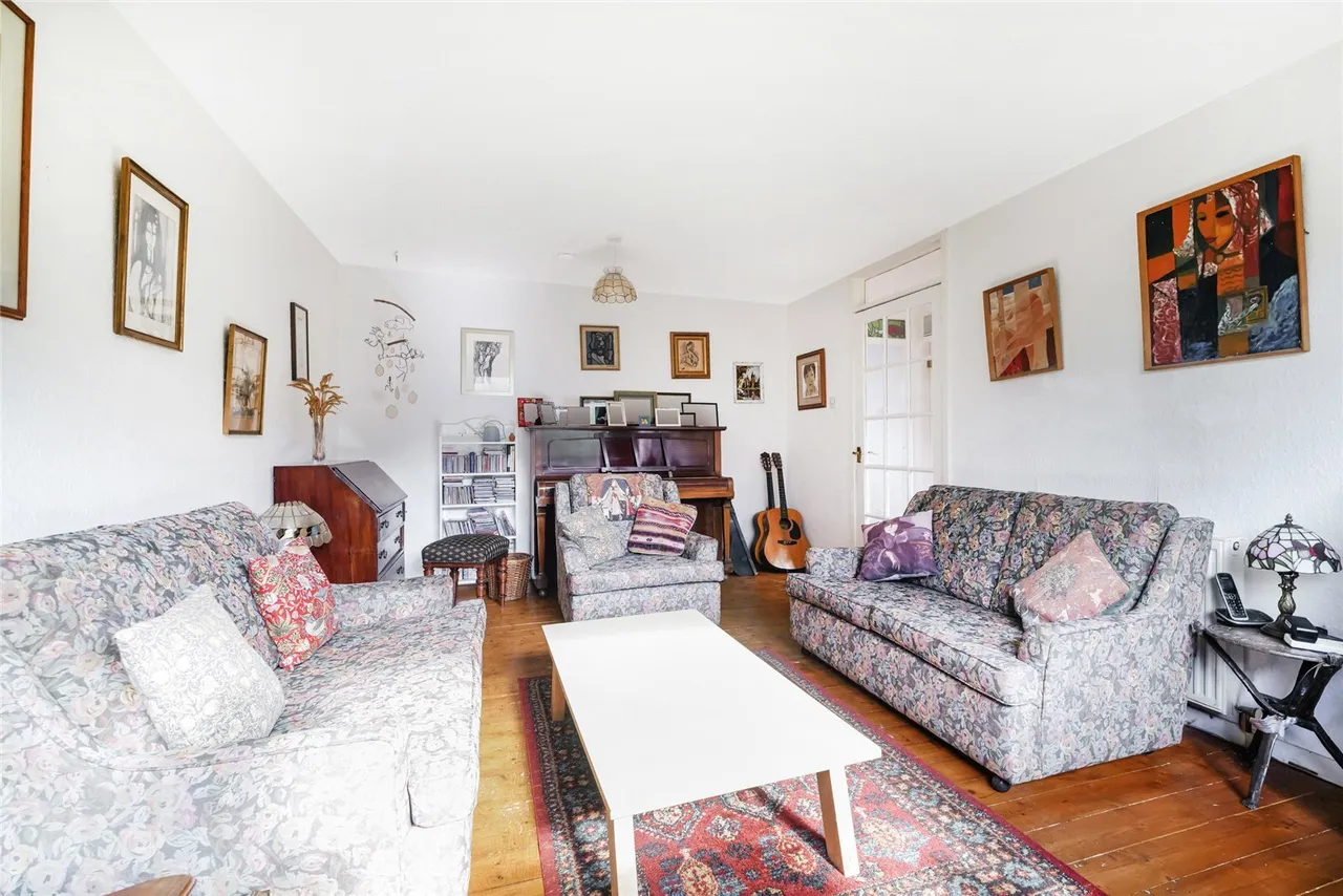 Colonsay, St Leonards, G74, photo 6