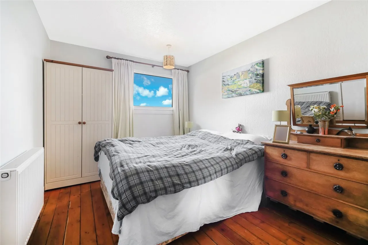 Colonsay, St Leonards, G74, photo 12