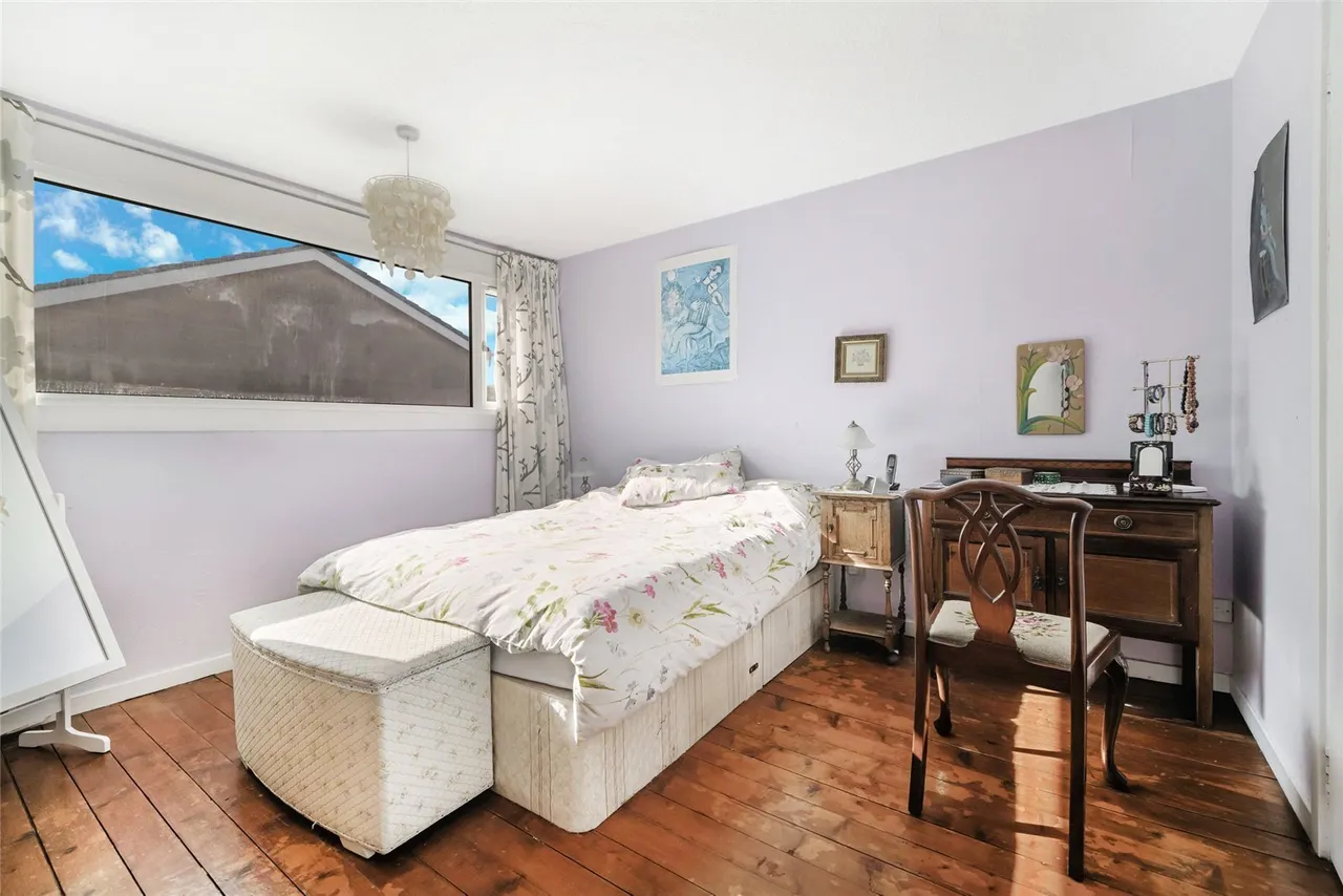 Colonsay, St Leonards, G74, photo 15