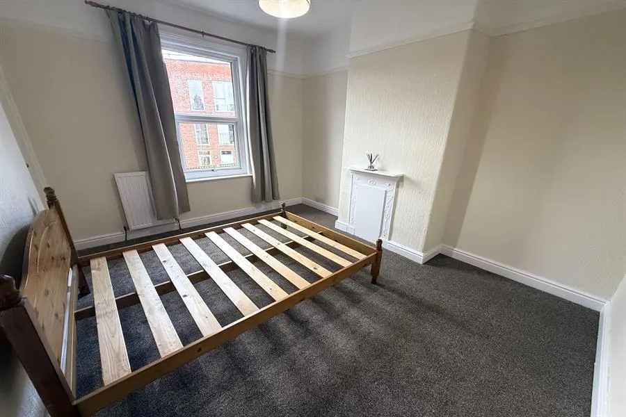 Chapel Road, Sale, photo 9