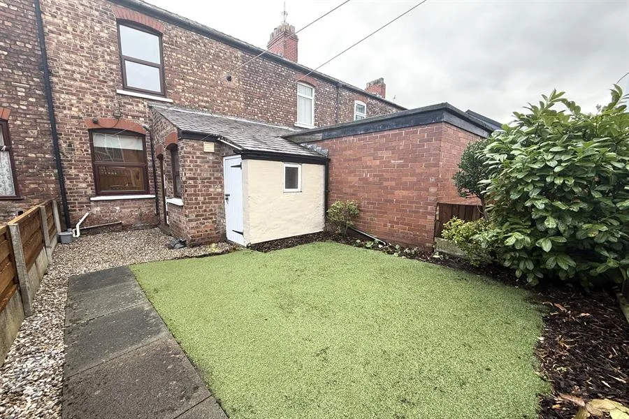 Chapel Road, Sale, photo 14