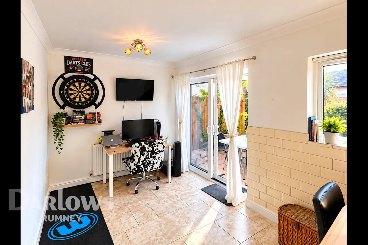 Bridgwater Road, Cardiff, photo 9