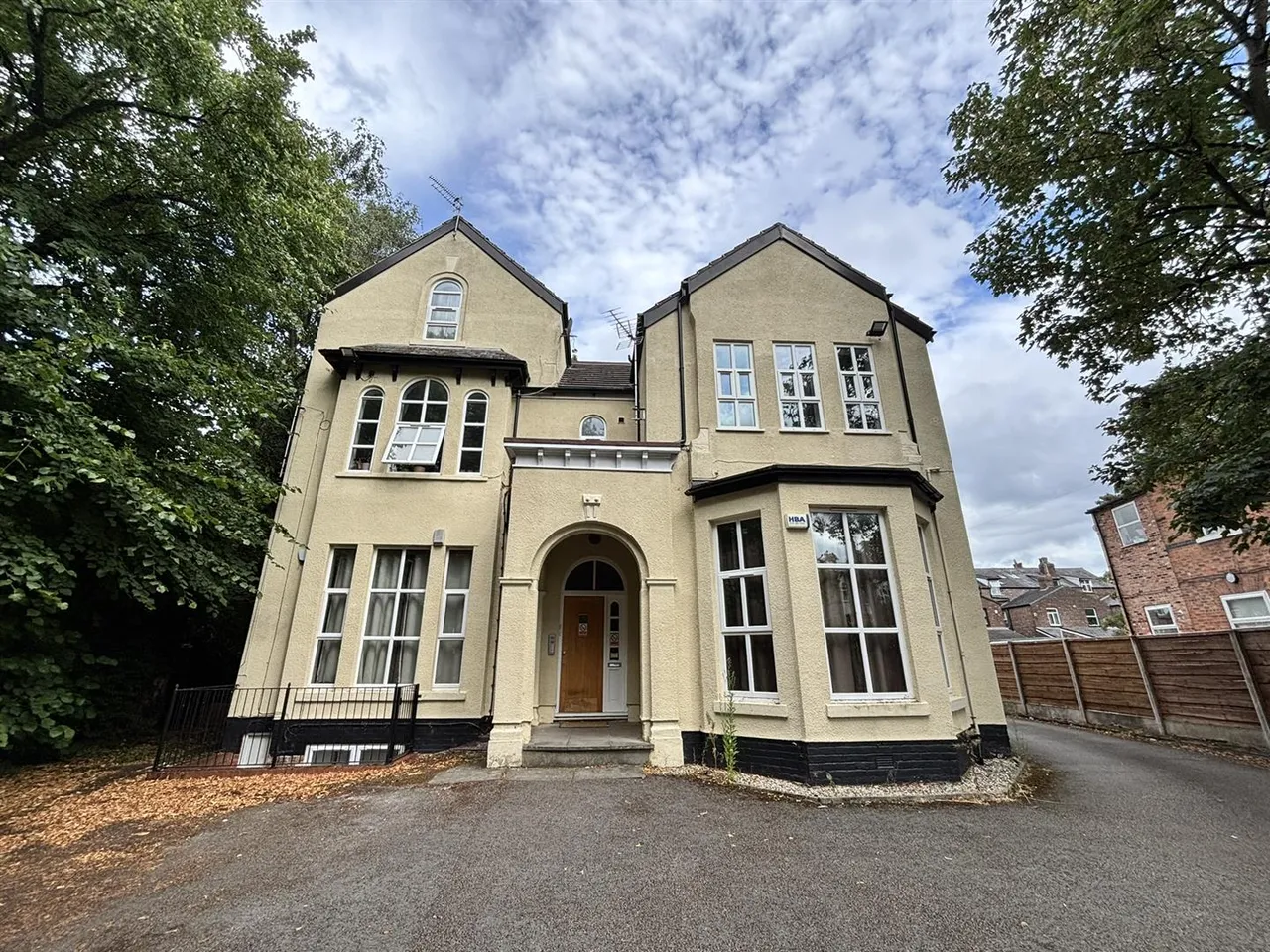 Ladybarn Crescent, Fallowfield, M14, photo 16