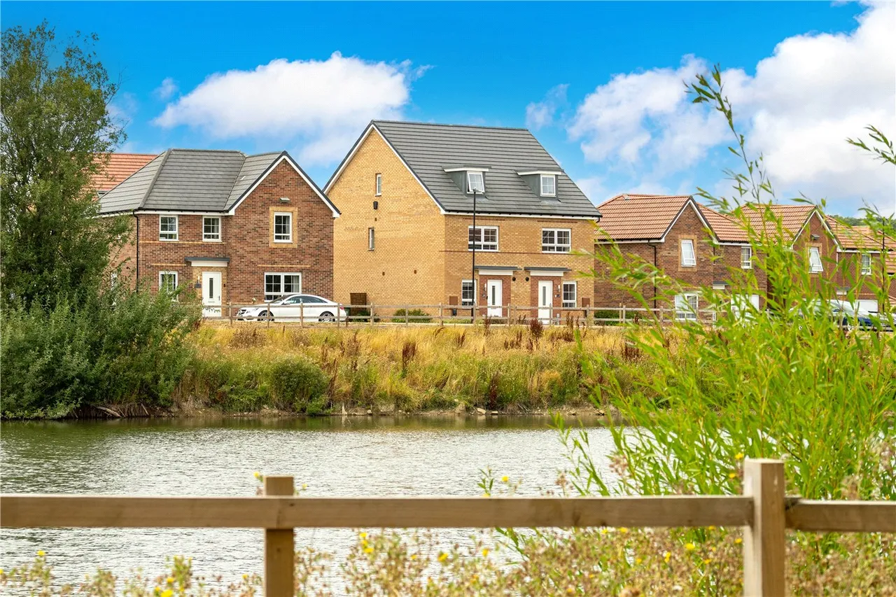 Bates Close, Bourne, Lincolnshire, PE10, photo 4