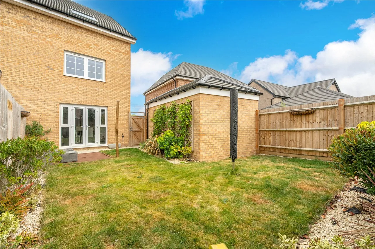 Bates Close, Bourne, Lincolnshire, PE10, photo 7