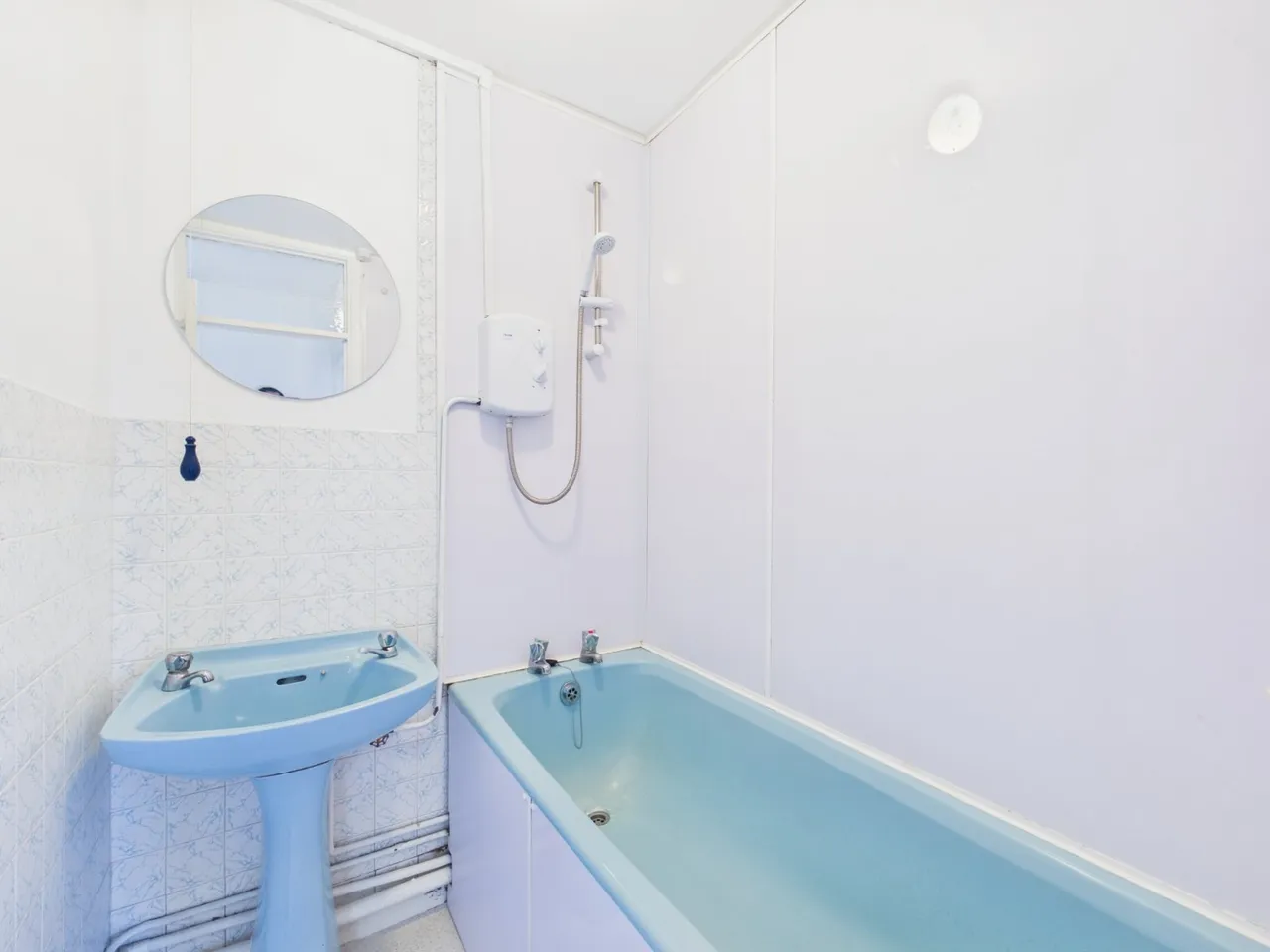 Church Road, Ashford, TW15, photo 7