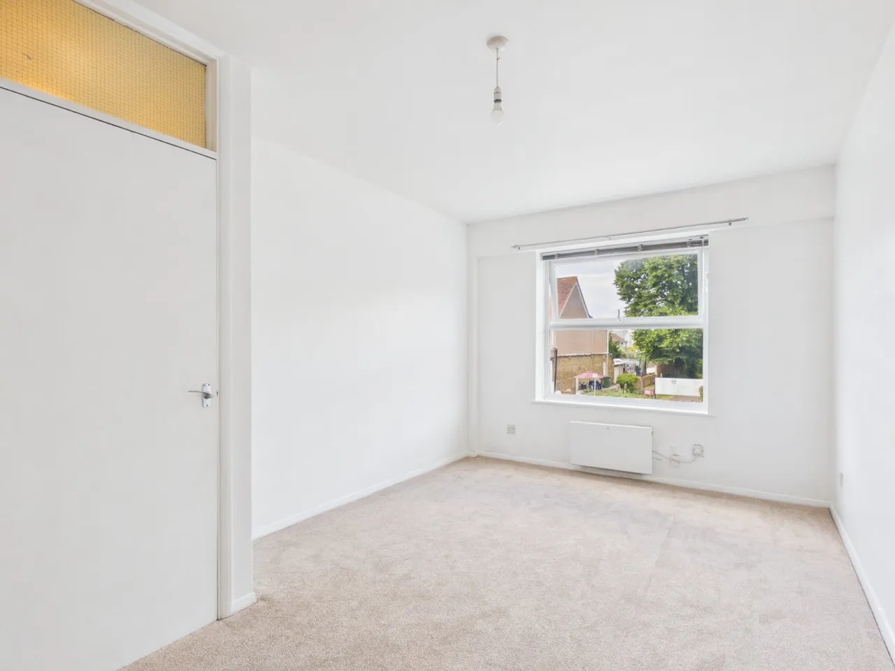 Church Road, Ashford, TW15, photo 6
