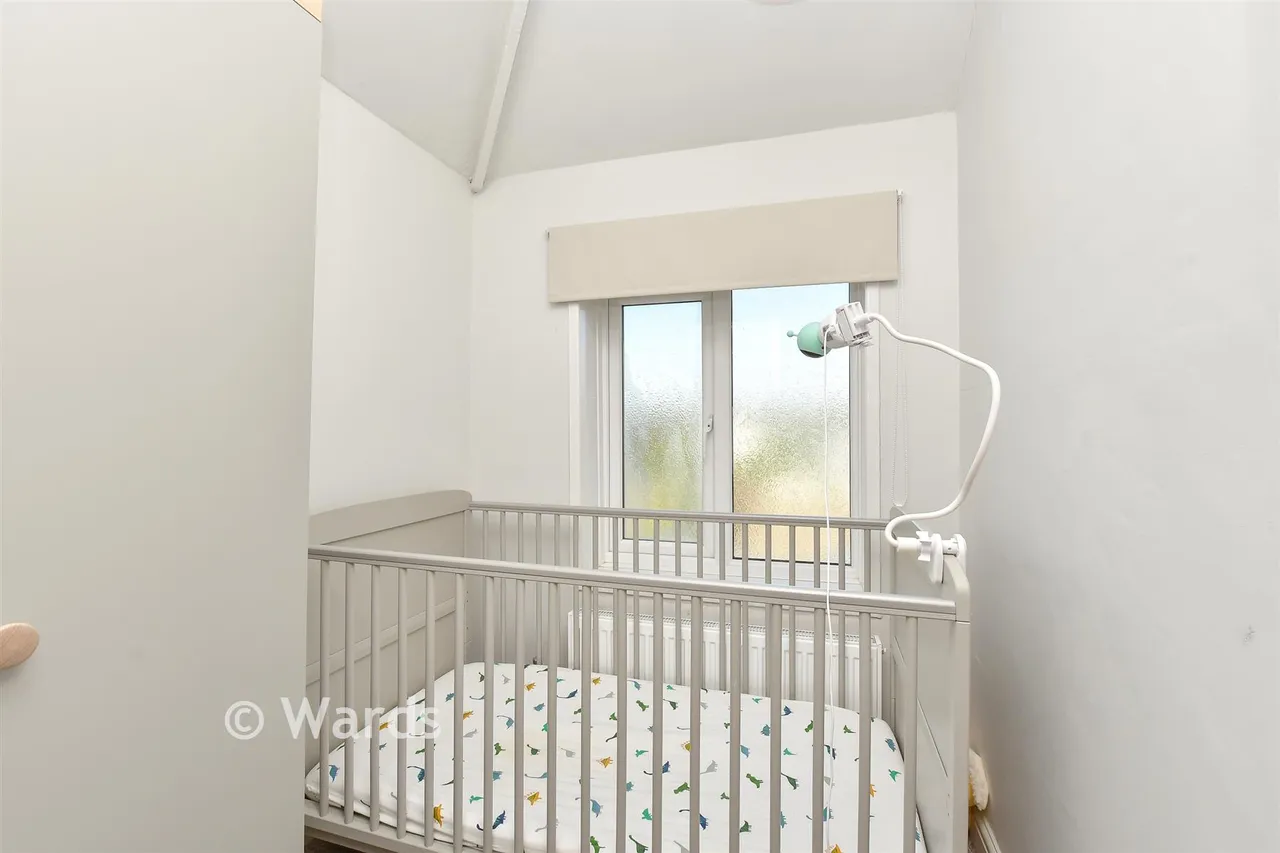 Woodstock Road, Strood, ME2, photo 9