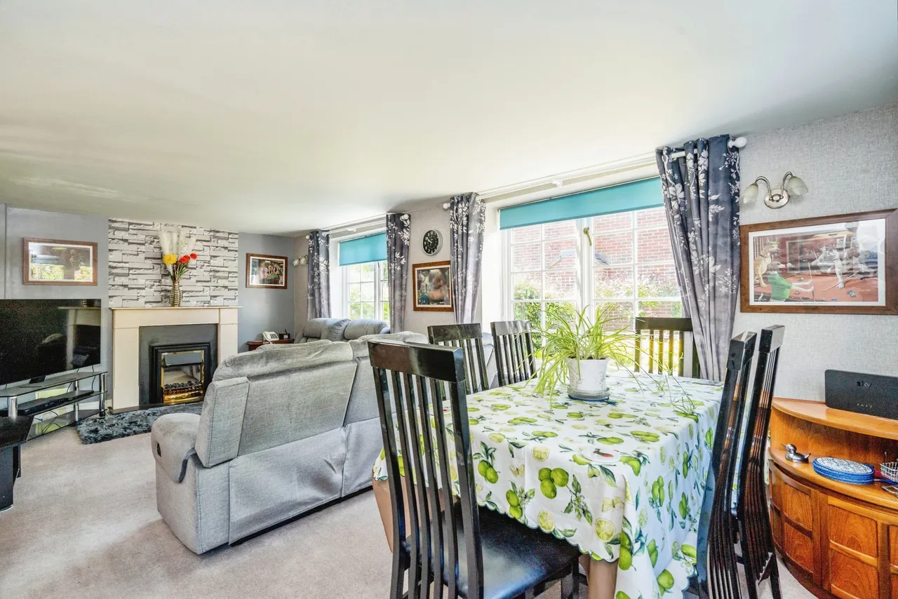 The Rockeries, Midhurst, GU29, photo 4