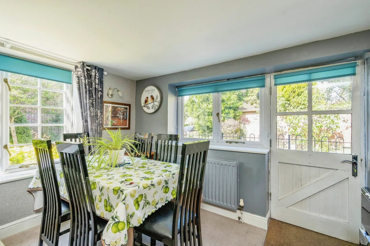 The Rockeries, Midhurst, GU29, photo 13