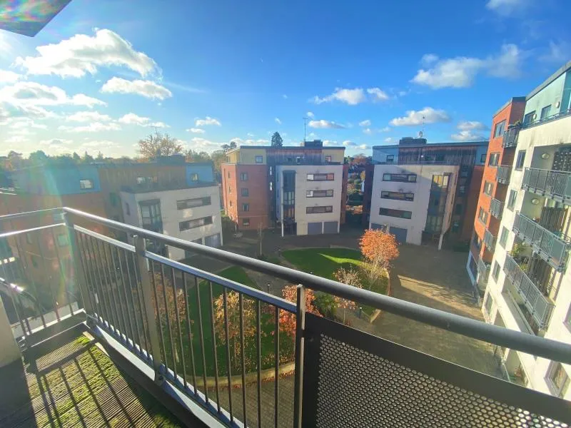 The Courtyard, Camberley, GU15, photo 7
