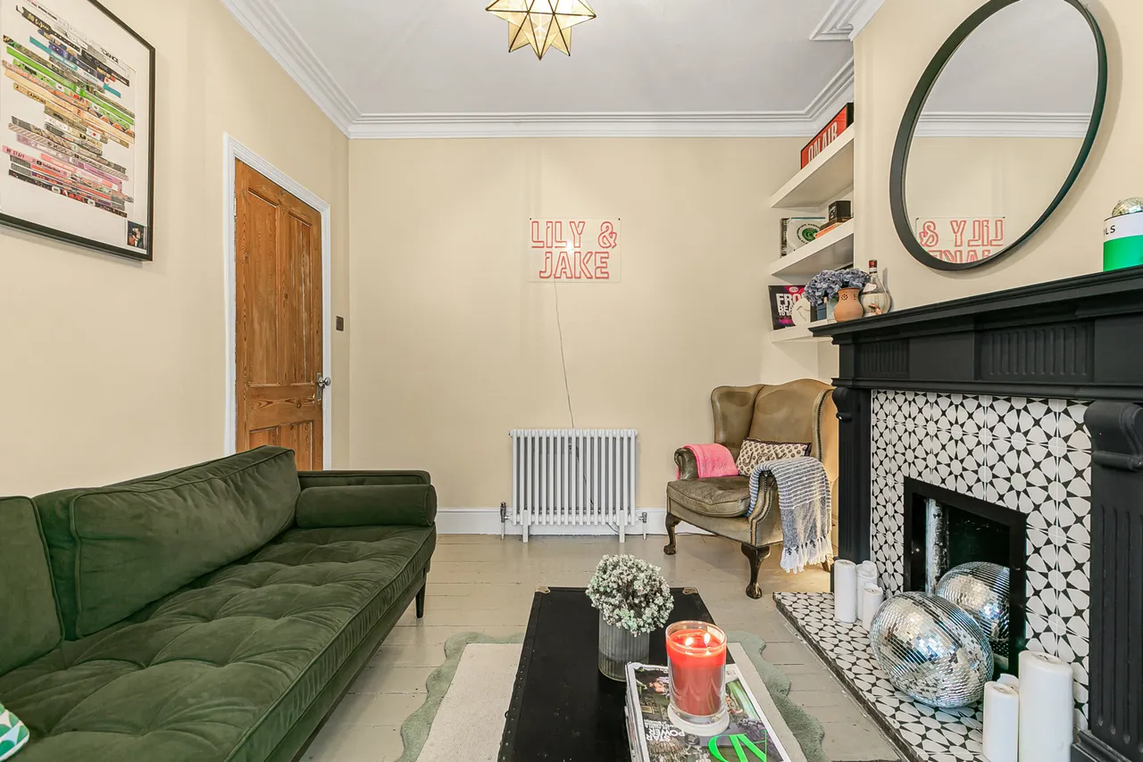 Staines Road, Twickenham, TW2, photo 11