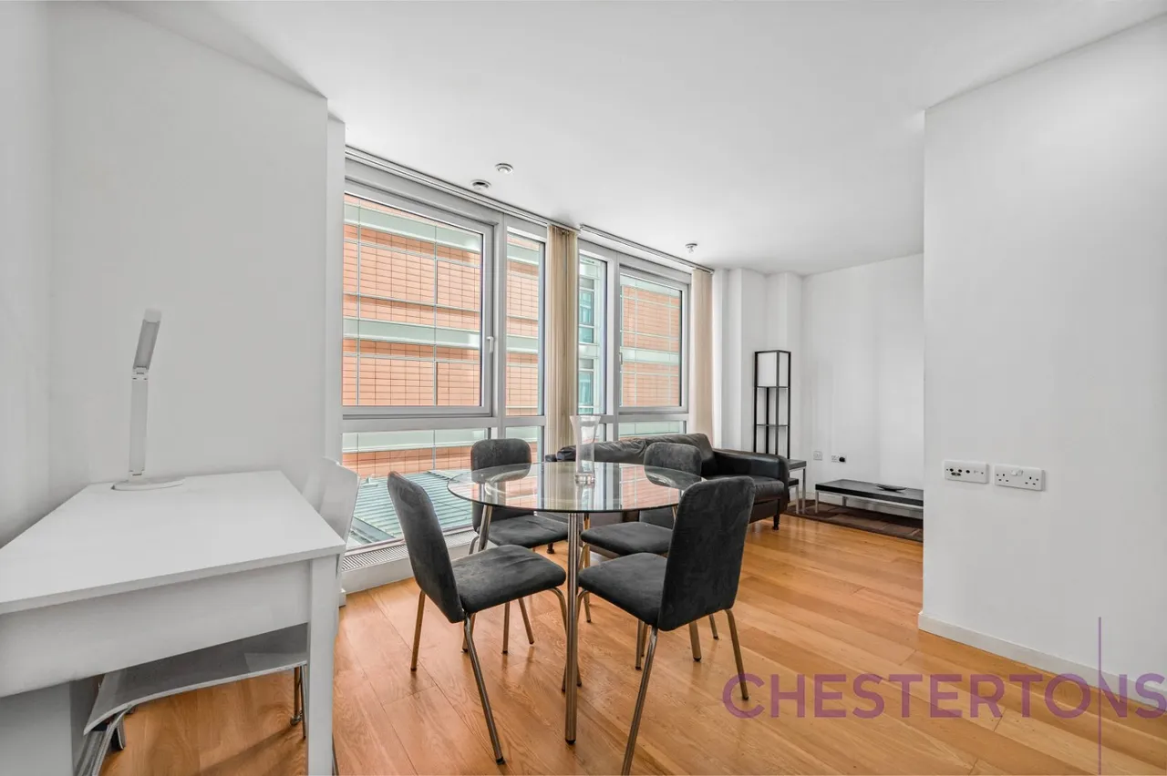 Fairmont Avenue, E14, photo 7