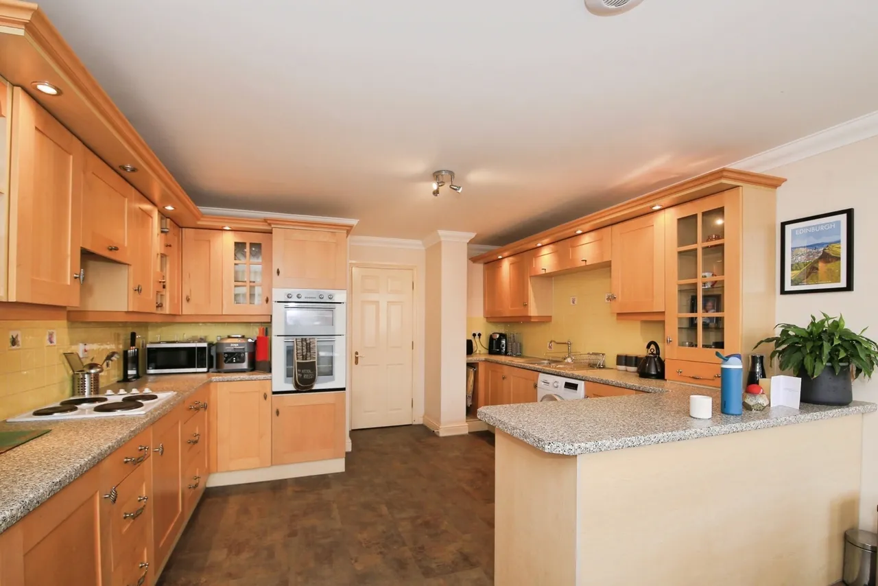 Priestgate, Peterborough, Cambridgeshire, PE1, photo 4