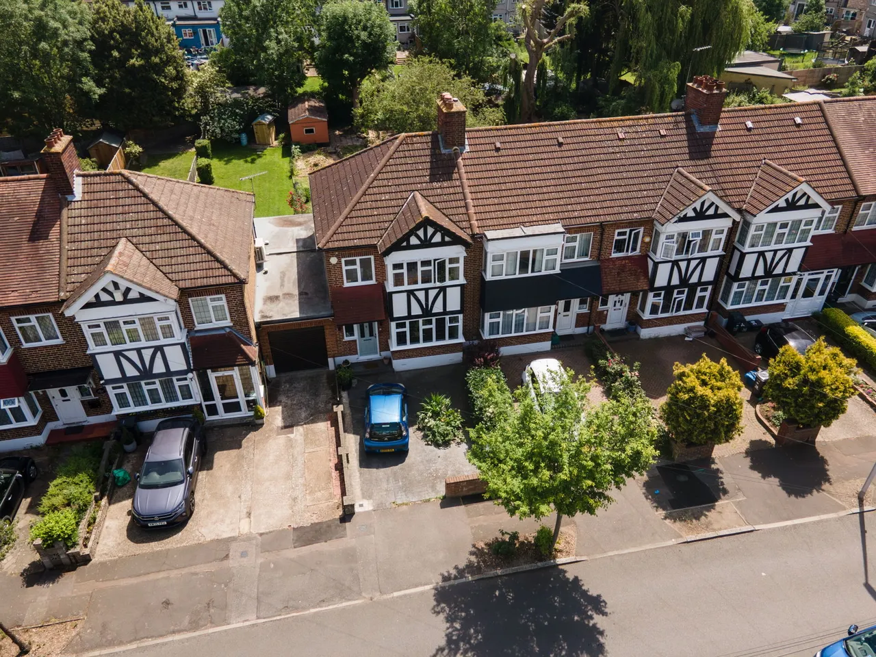 Brackley Square, Woodford Green, IG8, photo 36