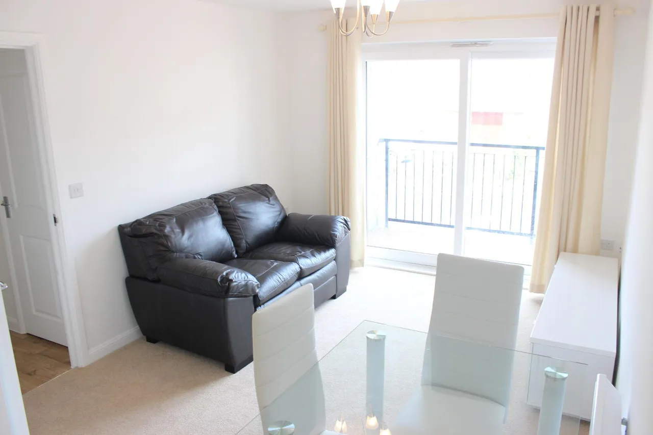 Heol Gruffydd, Rhydyfelin, Pontypridd, CF37, photo 5