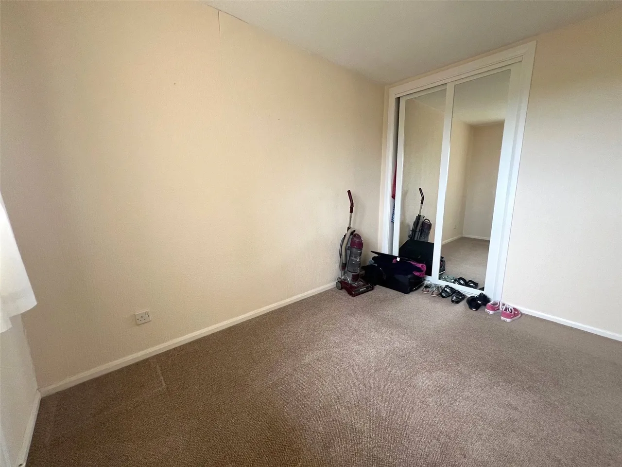 Longfellow Close, Priory Park, SA61, photo 19