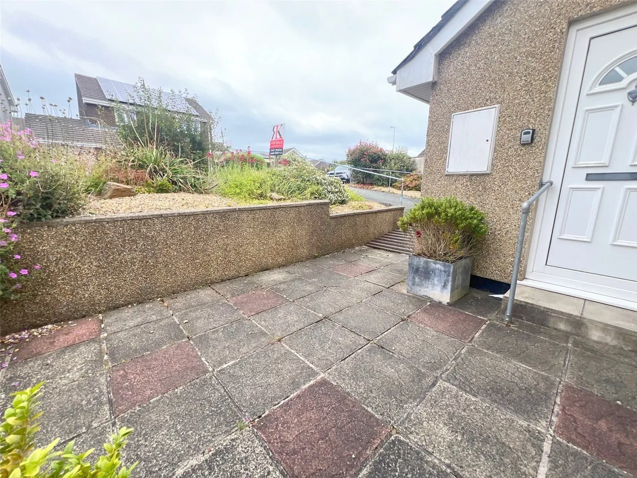 Longfellow Close, Priory Park, SA61, photo 22