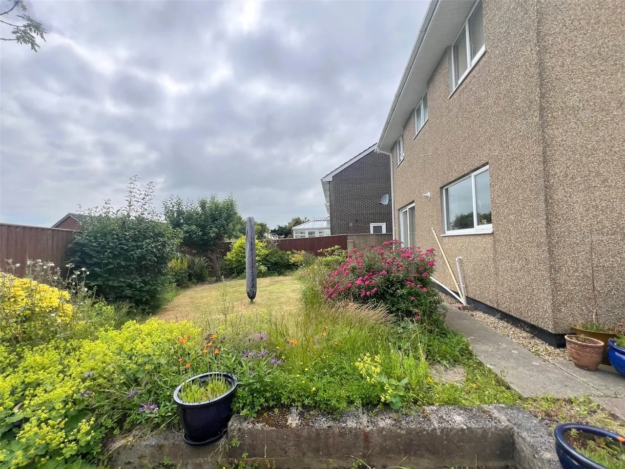Longfellow Close, Priory Park, SA61, photo 29