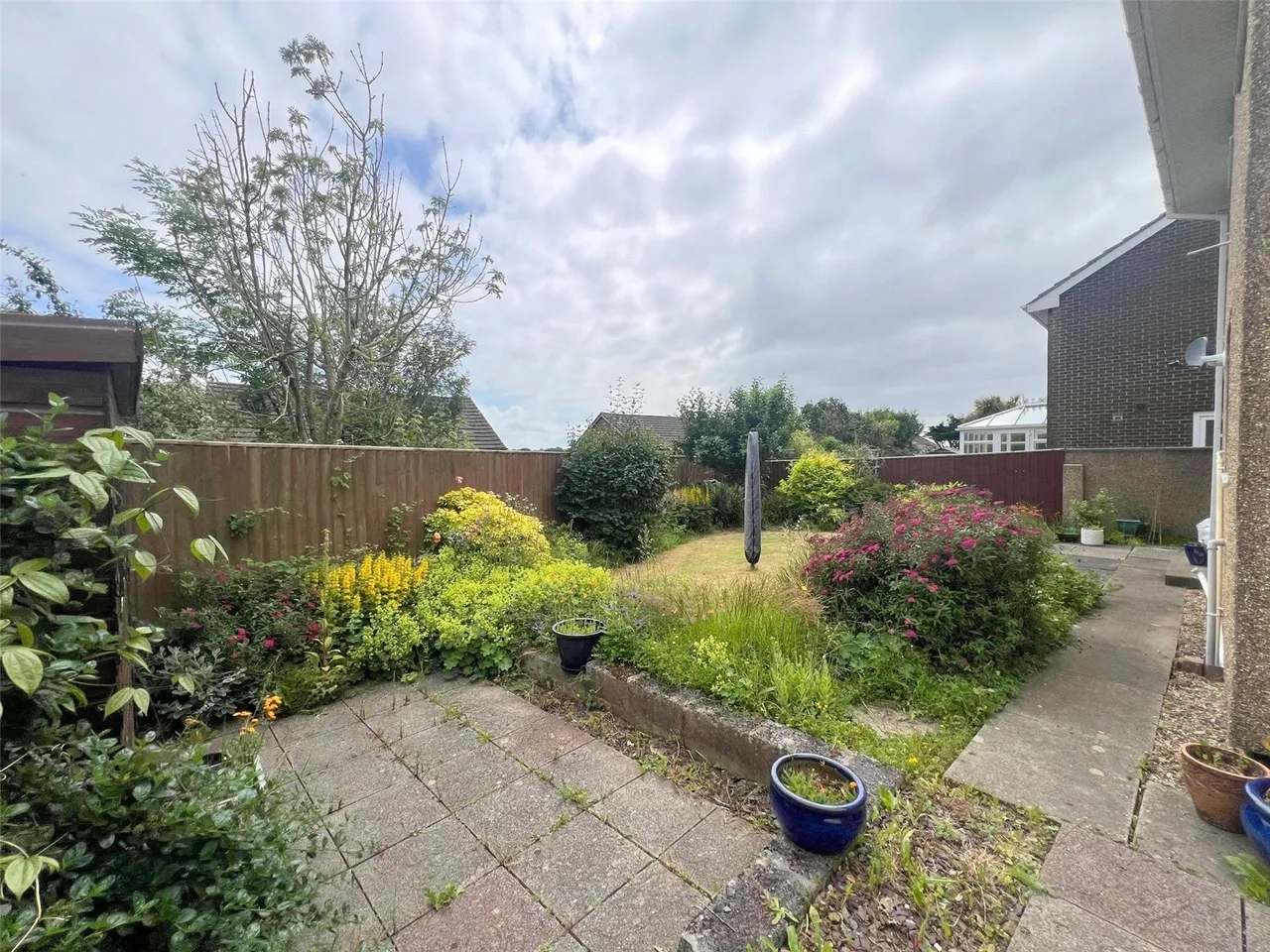 Longfellow Close, Priory Park, SA61, photo 25