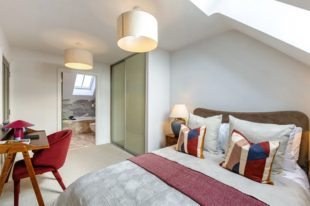 2 bed flat for sale, Manningtree Park, Mistley, CO11