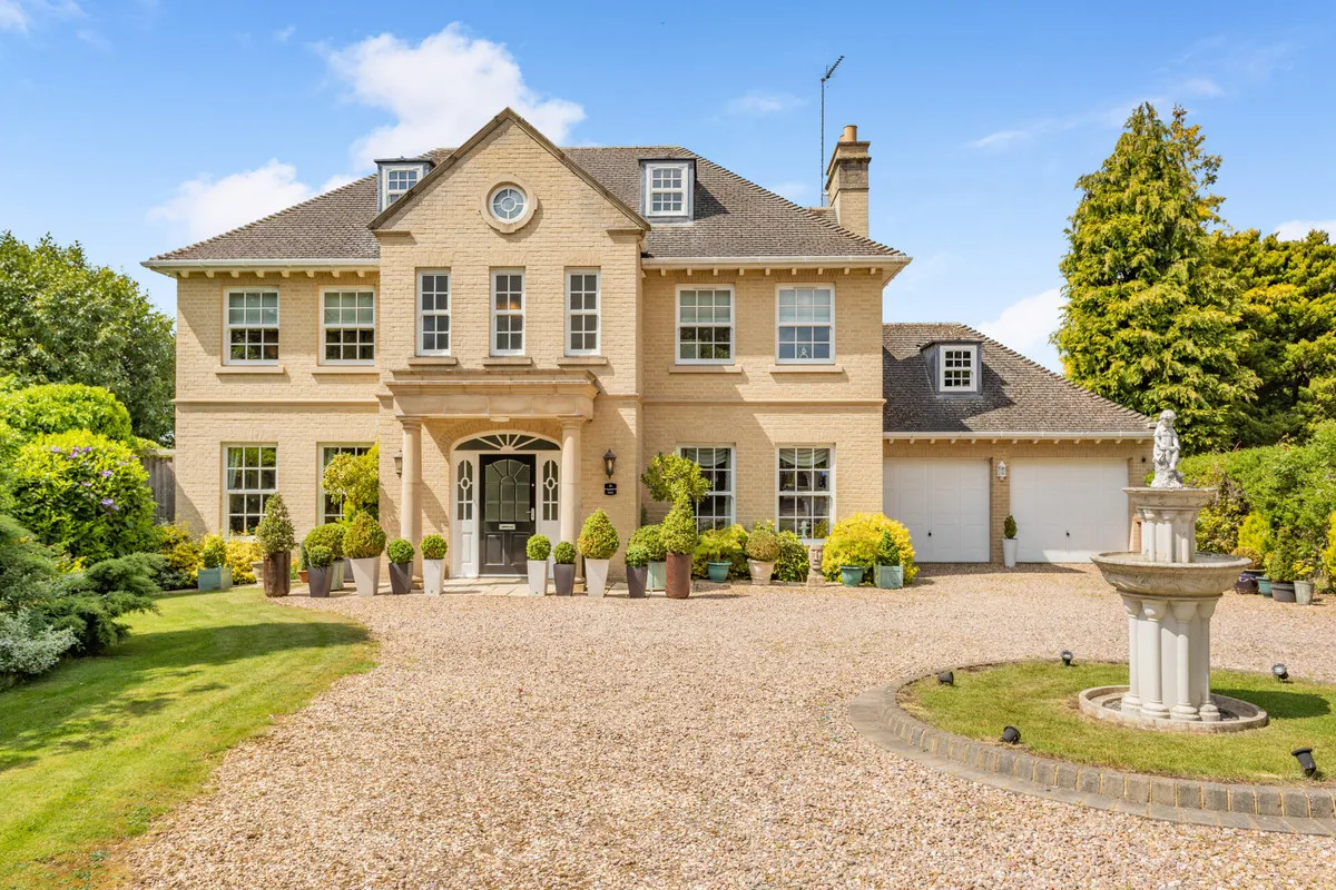 6 bed house for sale, The Promenade, Wellingborough, NN8