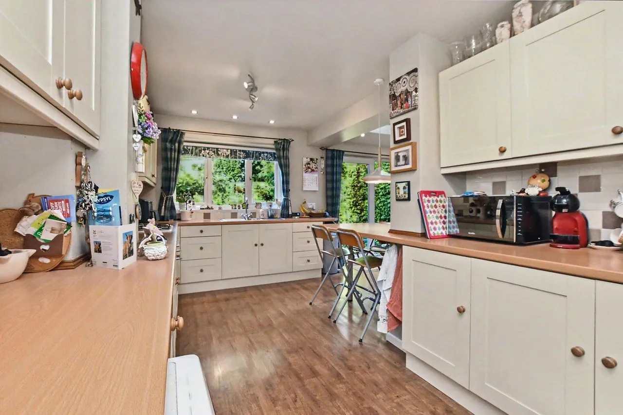 Ringwood Gardens, Leeds, LS14, photo 23