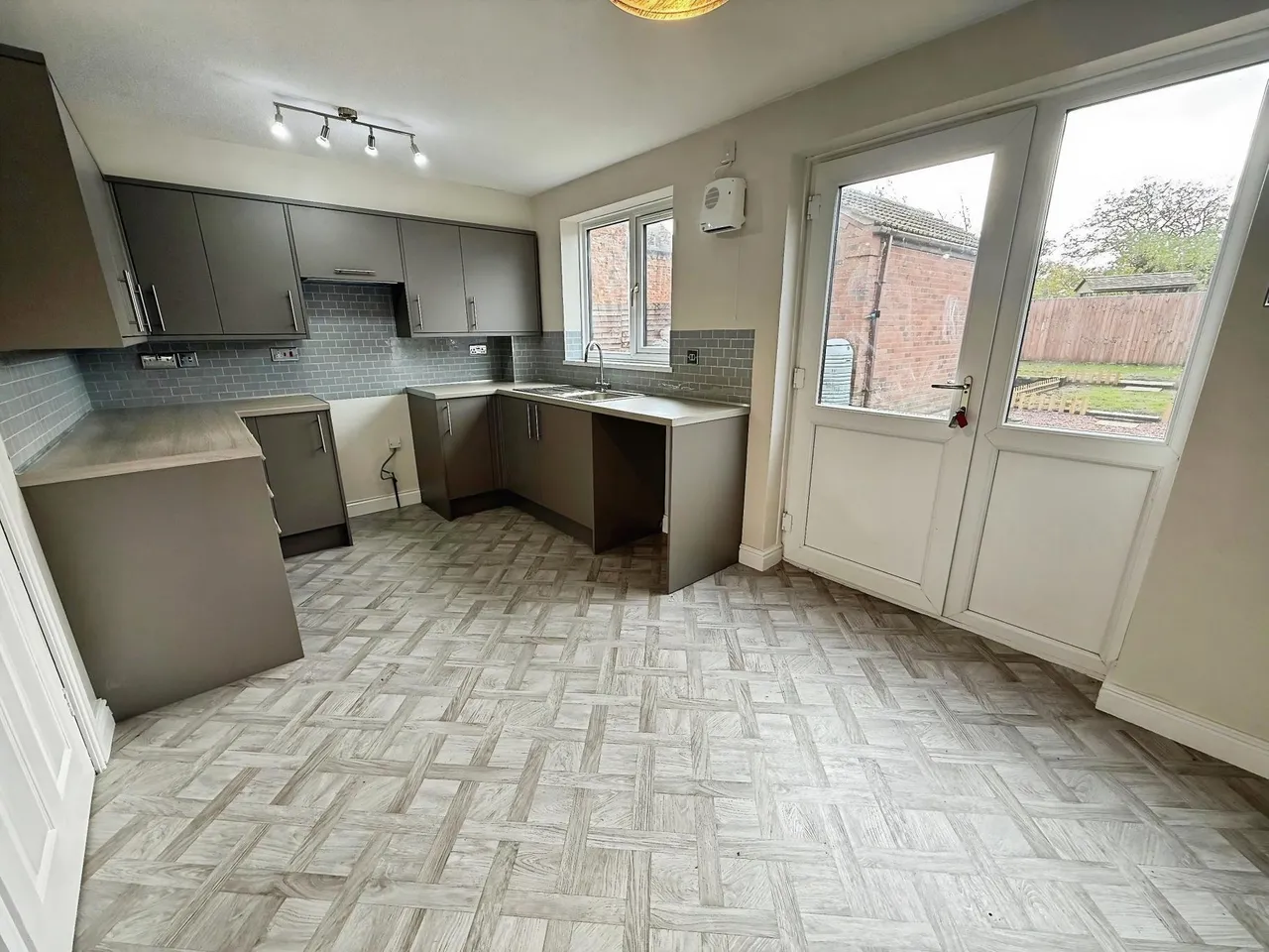Marton Road, Sturton By Stow, LN1, photo 4