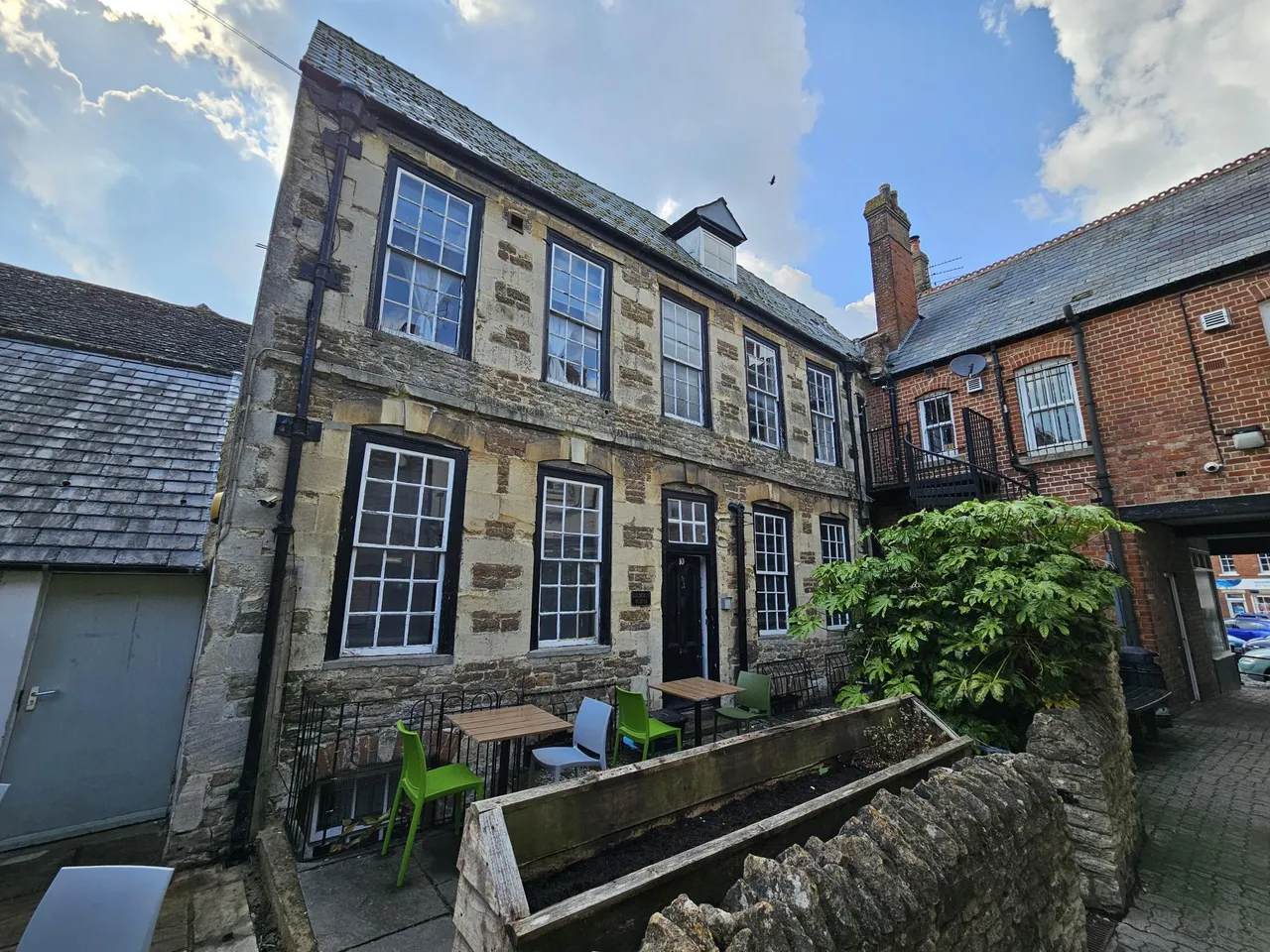 4 bed house for sale — High Street, Highworth, Swindon