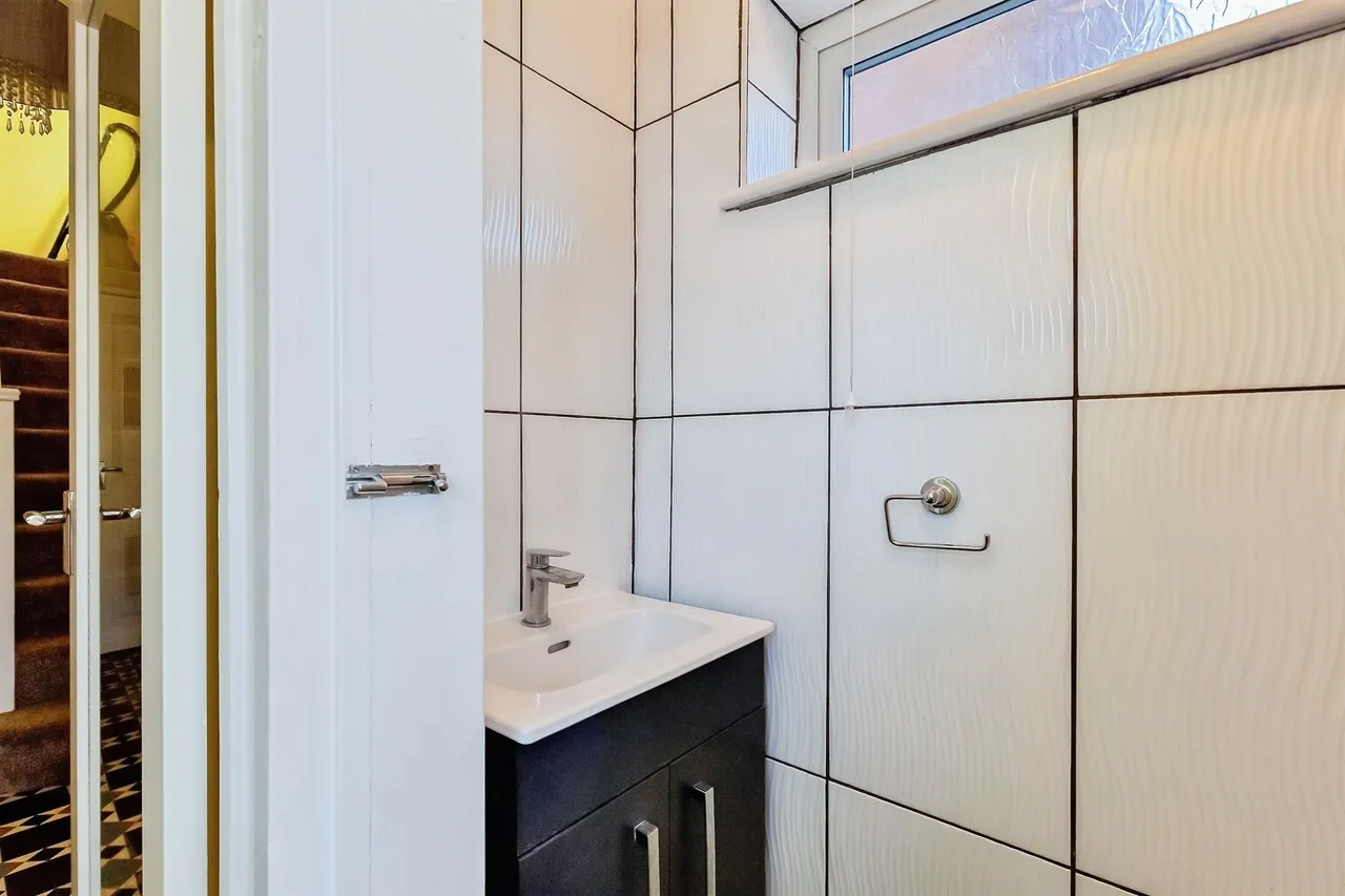 Sutherland Way, Stamford, PE9, photo 14