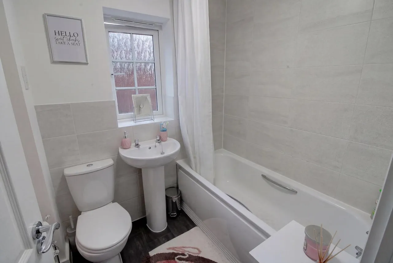 Russett Avenue, Nuneaton, CV11, photo 15