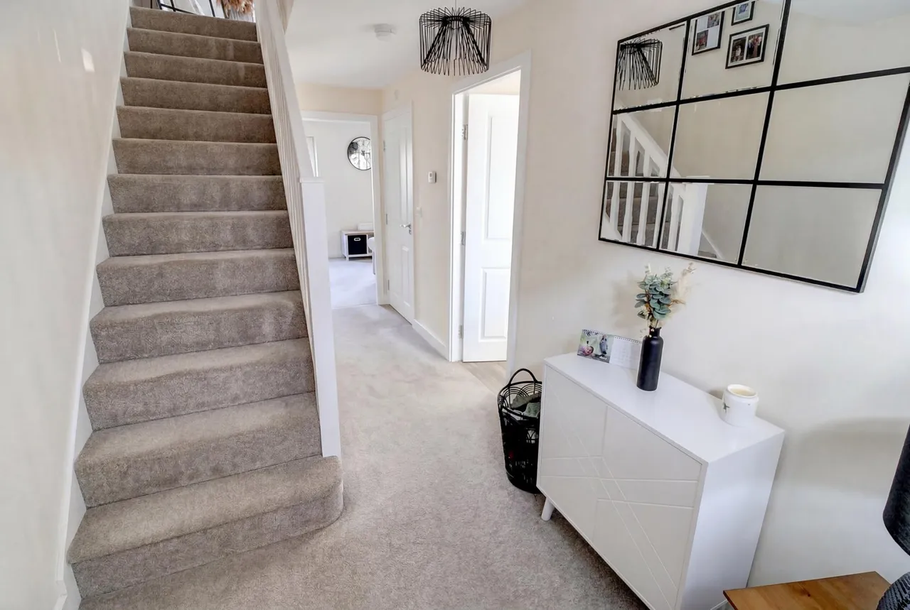 Russett Avenue, Nuneaton, CV11, photo 5
