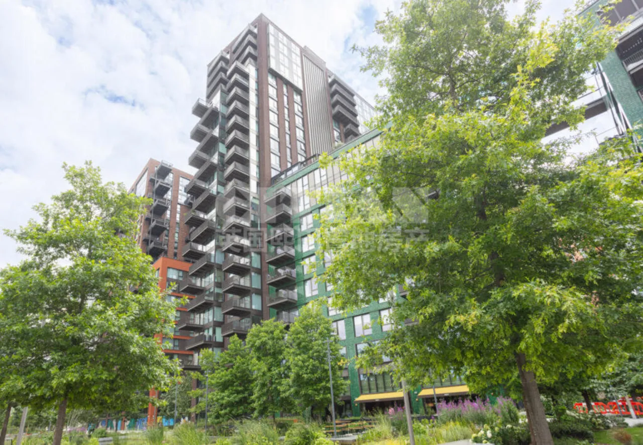 Viaduct Gardens, London, SW11, photo 4