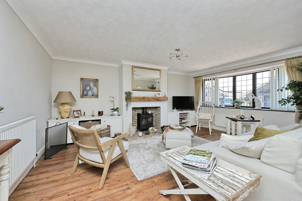 Walnut Close, Foulden, photo 3