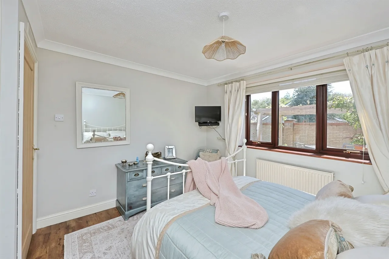 Walnut Close, Foulden, photo 12