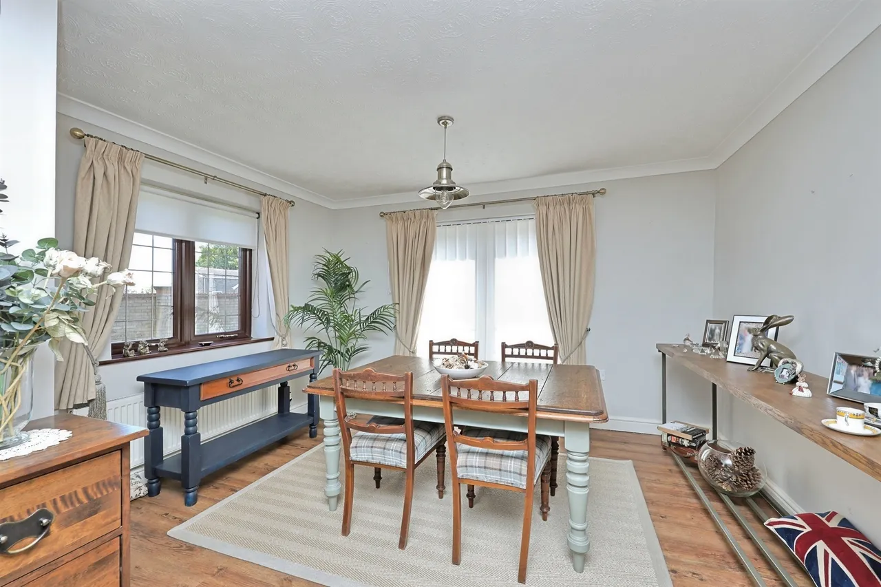 Walnut Close, Foulden, photo 5
